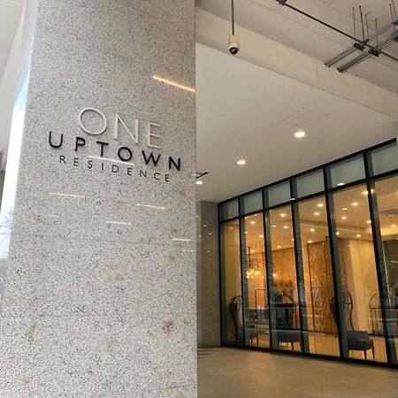 1 Bedroom Uptown Bgc Across Uptown Mall Manila Kültér fotó